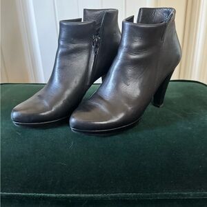 Paul Green Black Ankle Boots with Chunky Heel